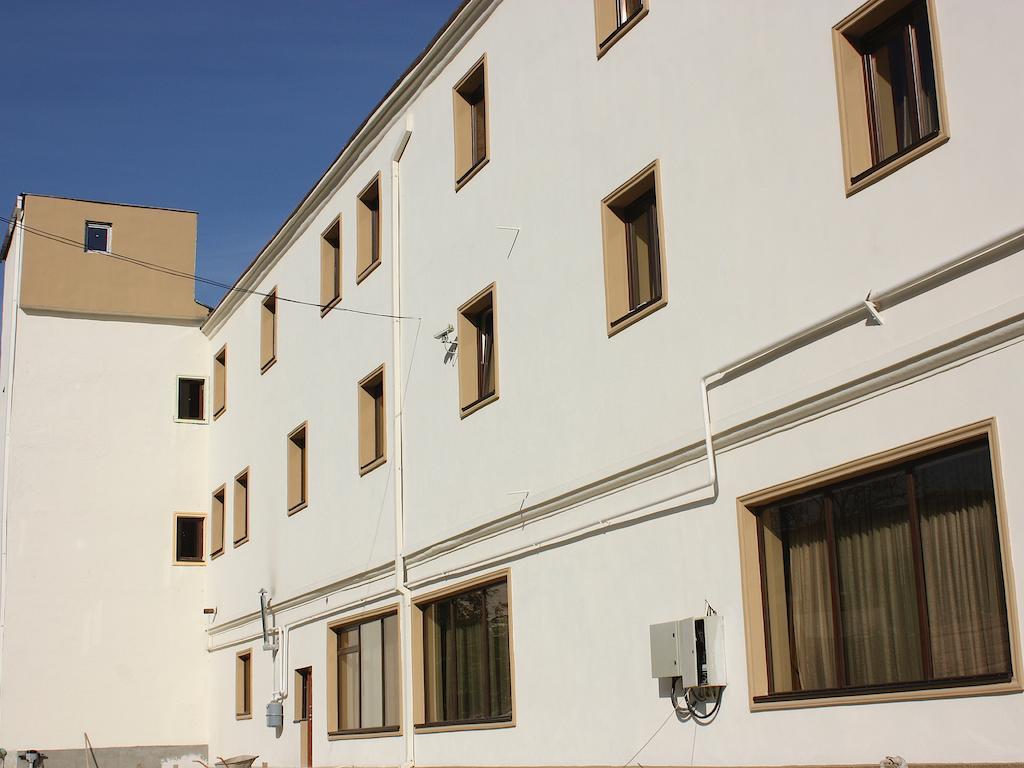 Hotel Dusan Si Fiul Resita Nord ภายนอก รูปภาพ